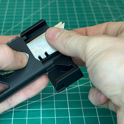 Utility Blade Case | Compact Holder for Utility/Box Cutter Blades